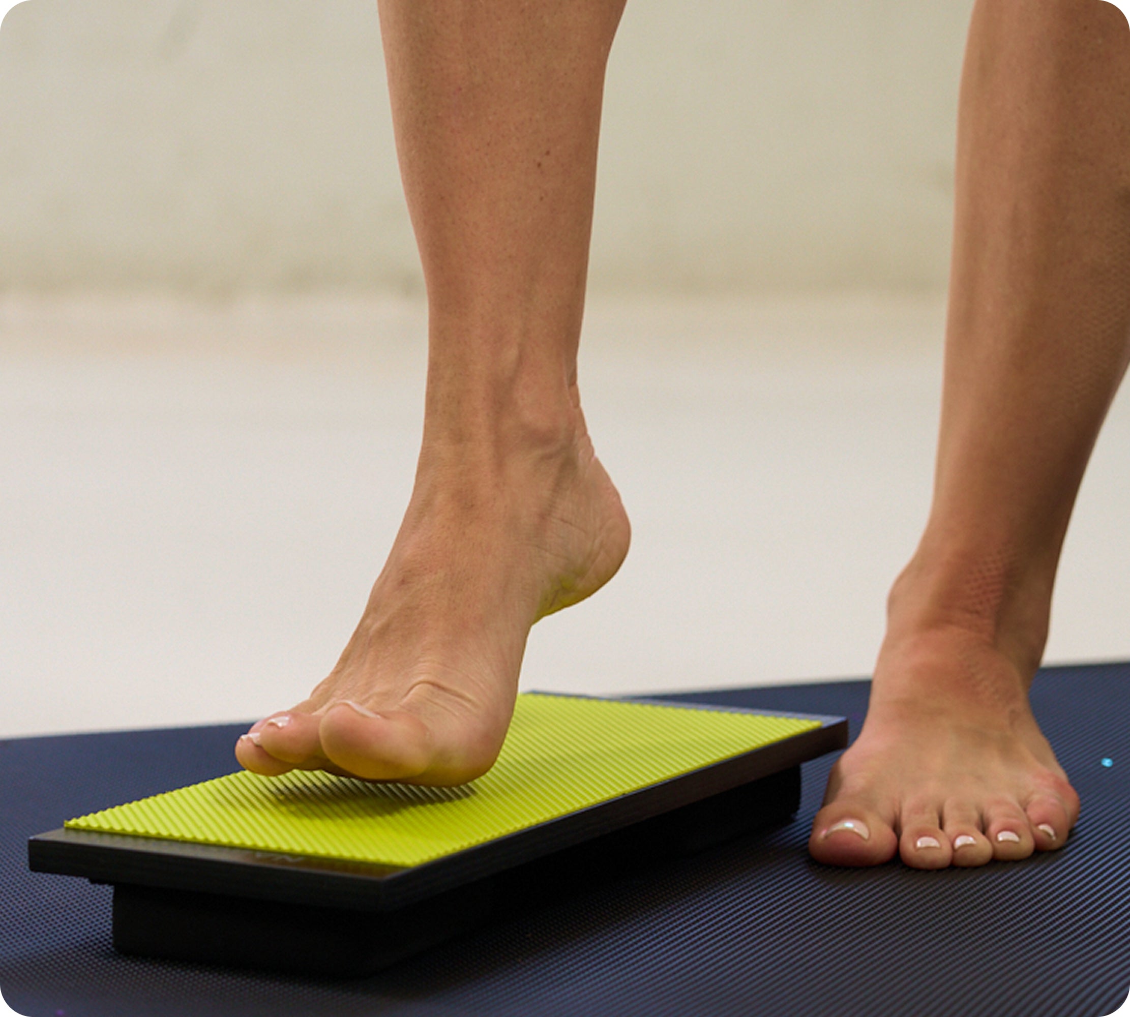 Kinesis Board (Single Leg Balance Board)